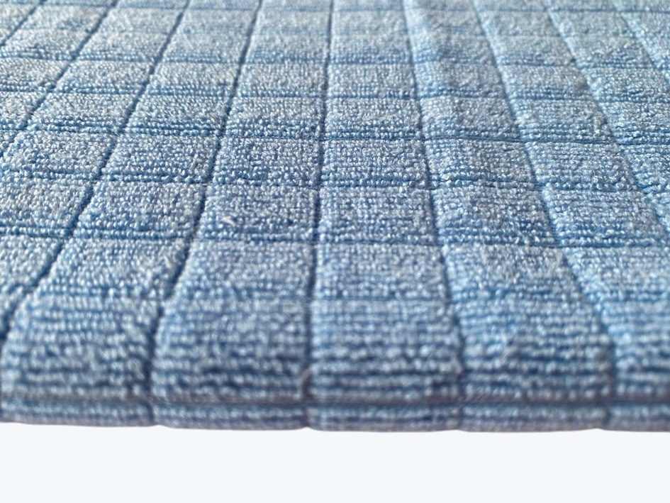 Mikrofiber Kareli XL Oto Temizlik Bezi ambalajlı görseli
